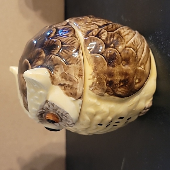 Vintage Owl Creamer, Sugar Jar, Salt & Pepper Shaker Set - Picture 5 of 16